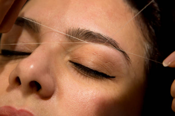 Full Face Threading with Eyebrows